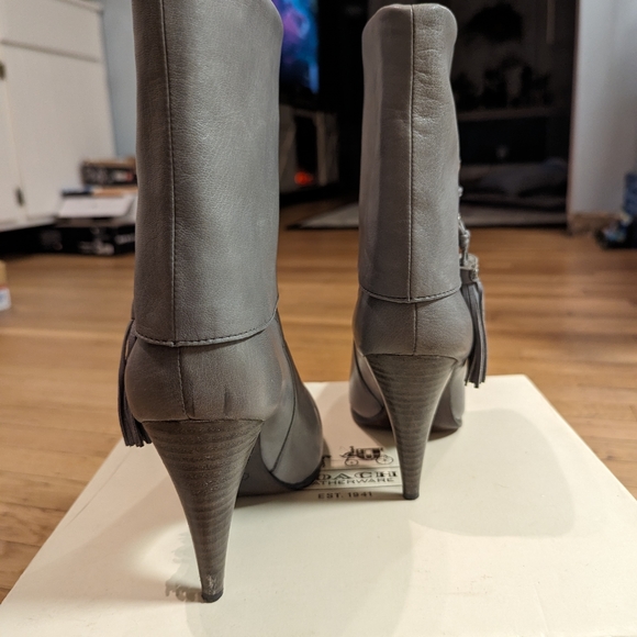 Coach (2010) Grey Booties - Make an Offer! - Picture 2 of 13